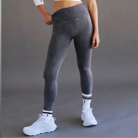 NEW Free People High-Rise 7/8 Length Good Karma Leggings, M/LG - Picture 2 of 14